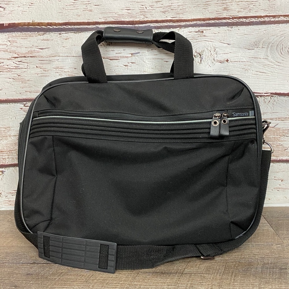 Vintage 1995 Samsonite Epsilon Carry On Briefcase